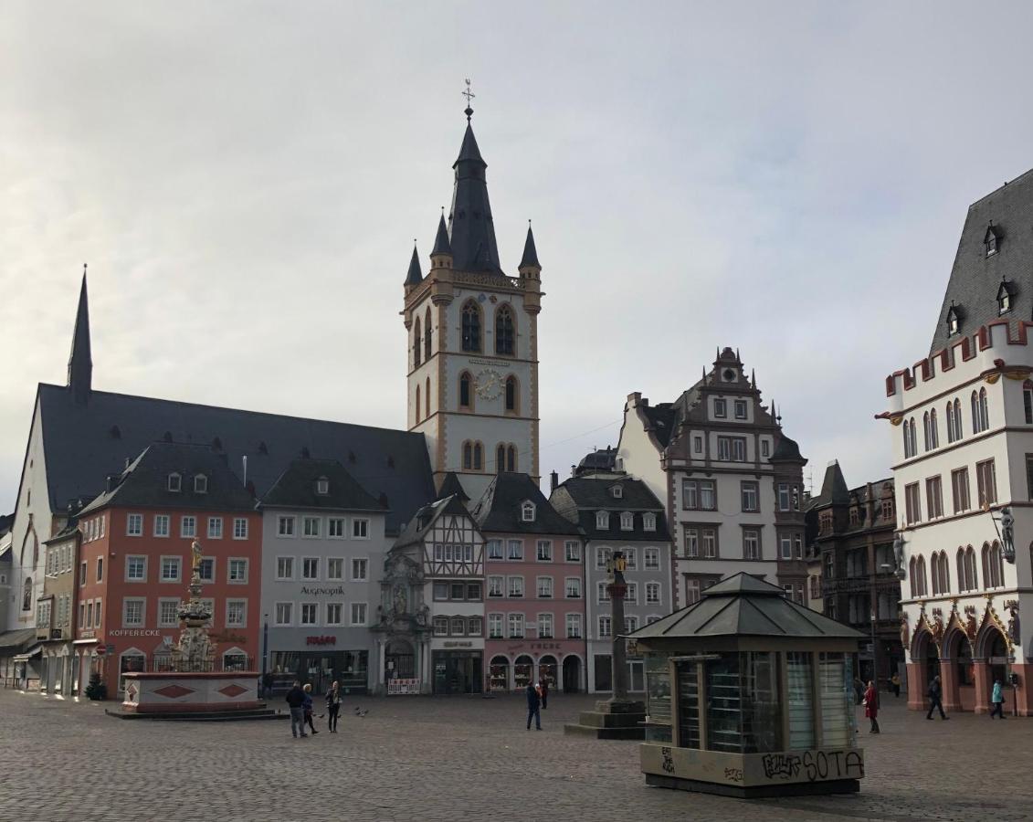 Wohnen Am Trierer Moselufer Apartment Exterior foto