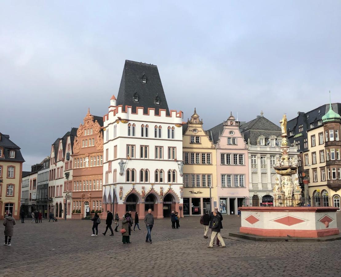Wohnen Am Trierer Moselufer Apartment Exterior foto